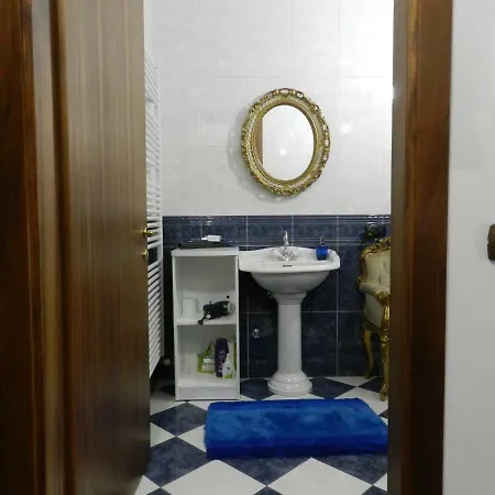 Venezia Le Tre Rose מסטרה
